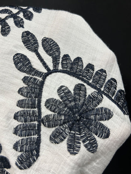 Blouse brodée bohème chic
