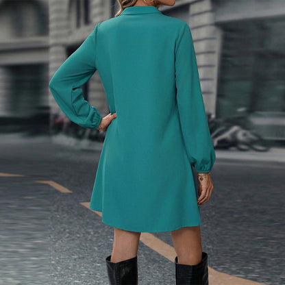 Robe-chemise verte moderne
